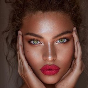 Meet your Posher, Sonya